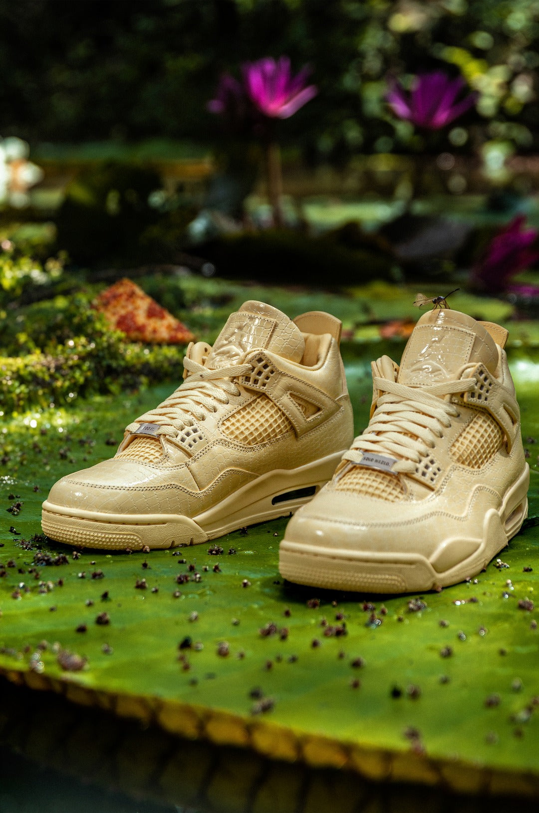 THE AIR JORDAN 4 "AMAZONAS" ARE NOW AVAILABLE: THE NEW CHAPTER OF J BALVIN X JORDAN BRAND. ONLY AT J BALVIN SHOP