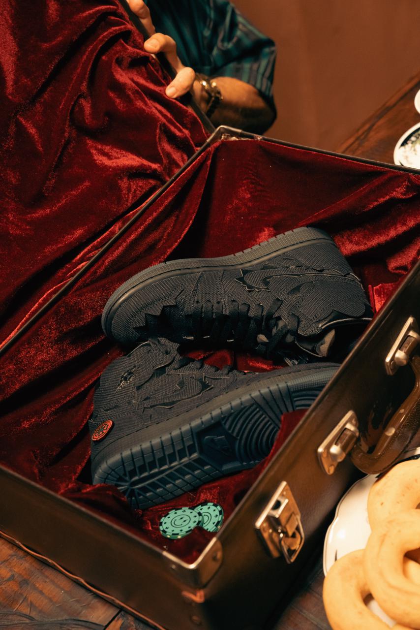 J BALVIN SHOP BRINGS YOU THE CHANCE TO OWN ONE OF THE EXCLUSIVE AIR JORDAN 1 F&F PAIRS, THROUGH THE MYSTERY BOX