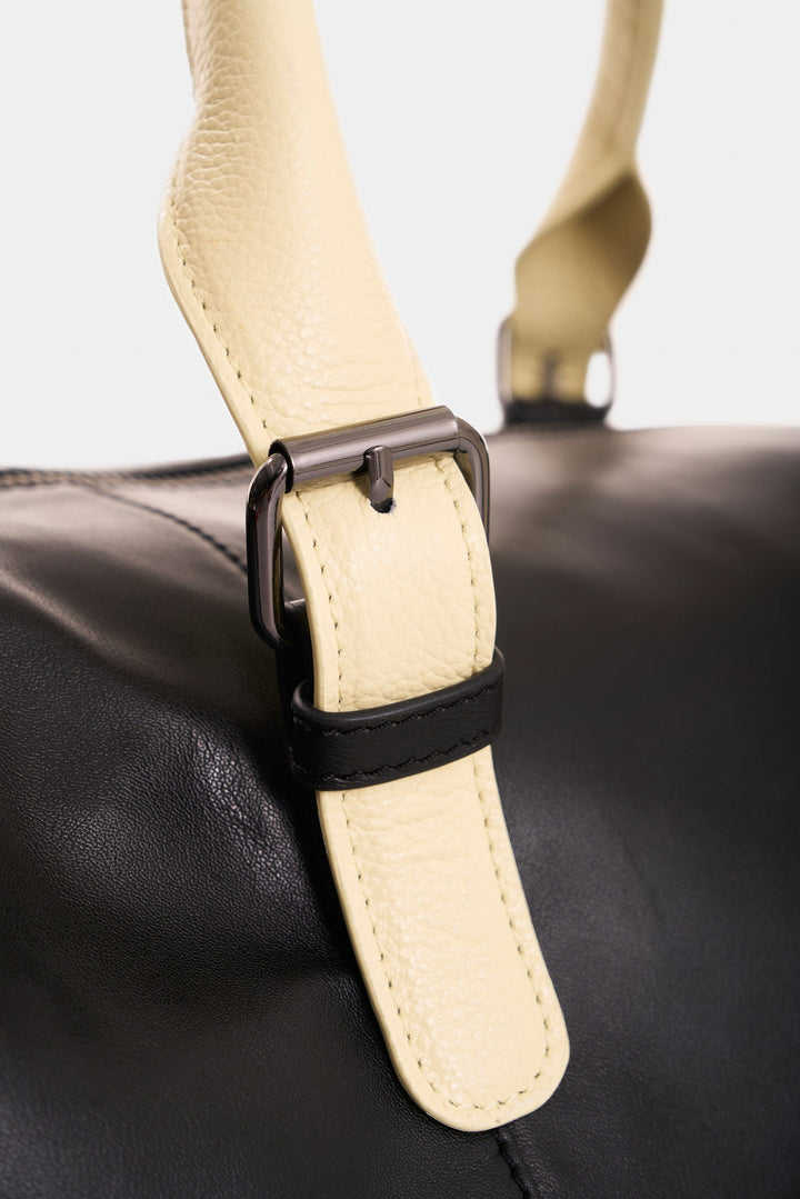 YELLOW PERS BOWLING LEATHER HANDLE