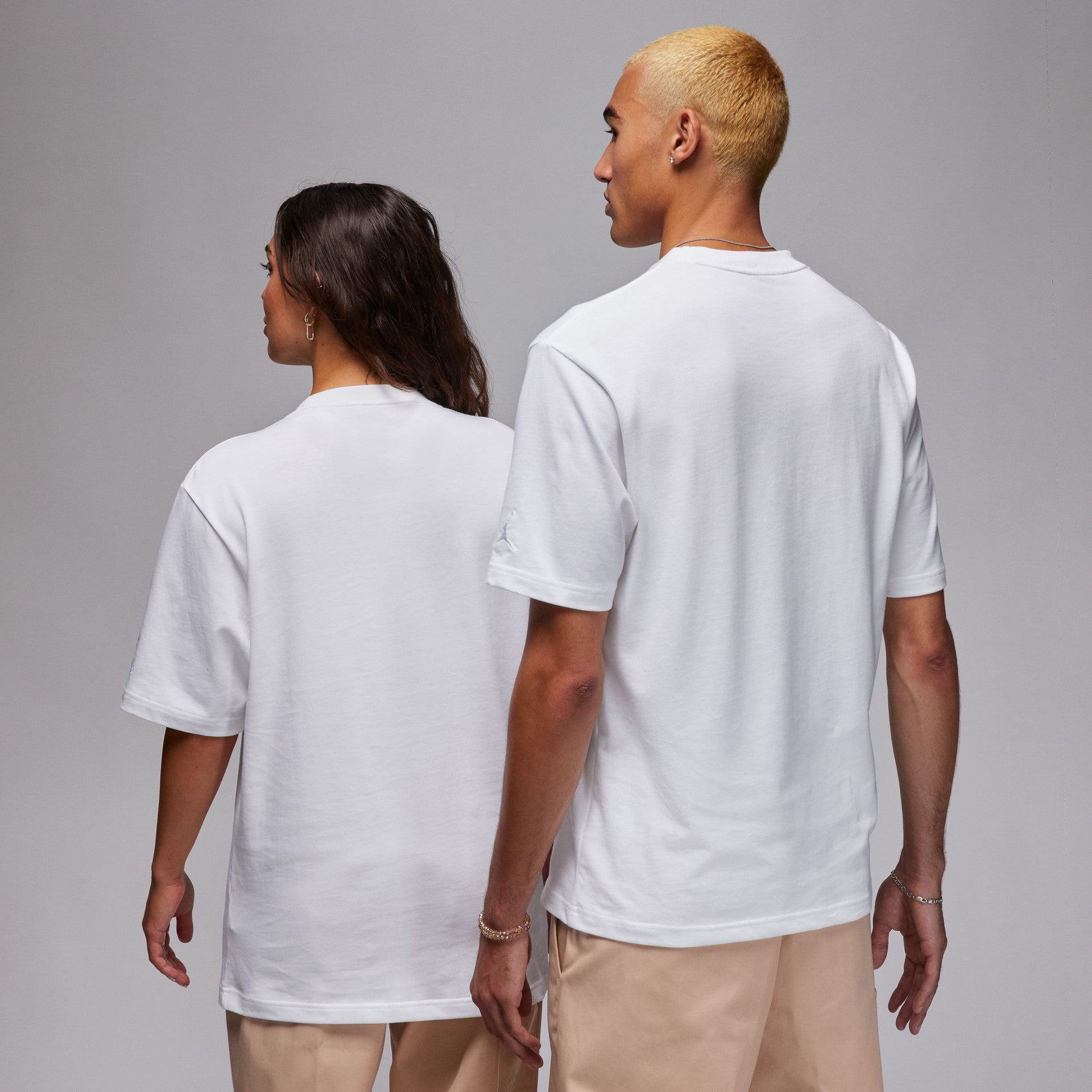 J Balvin Shop | J BALVIN X JORDAN WHITE T-SHIRT