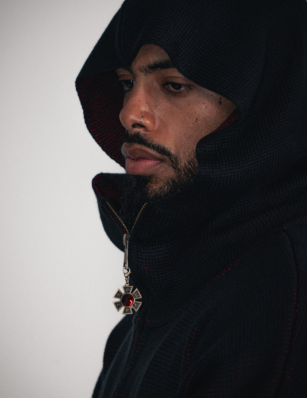 OMERTA BLACK KNITTED ZIP HOODIE
