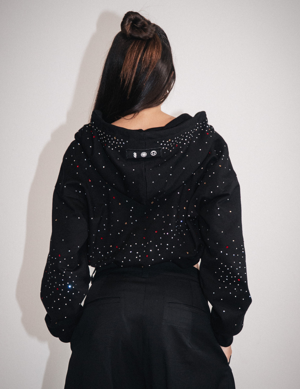 OMERTA BLACK CROP HOODIE