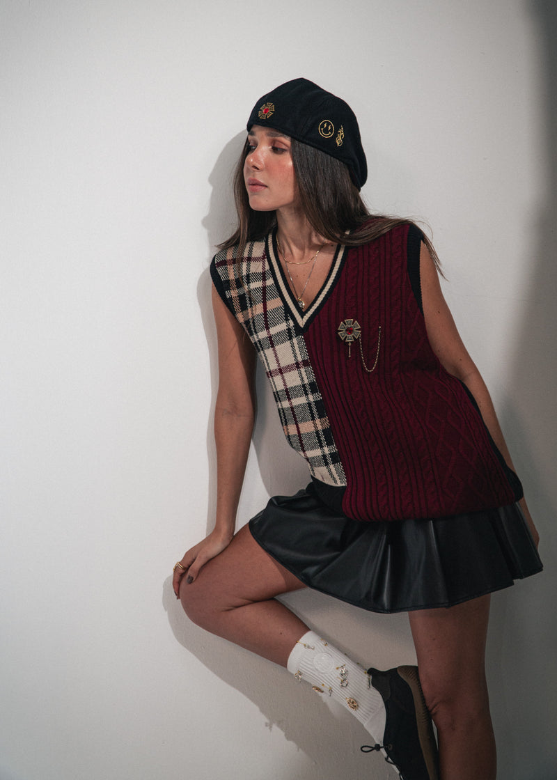 OMERTA KNITTED VEST