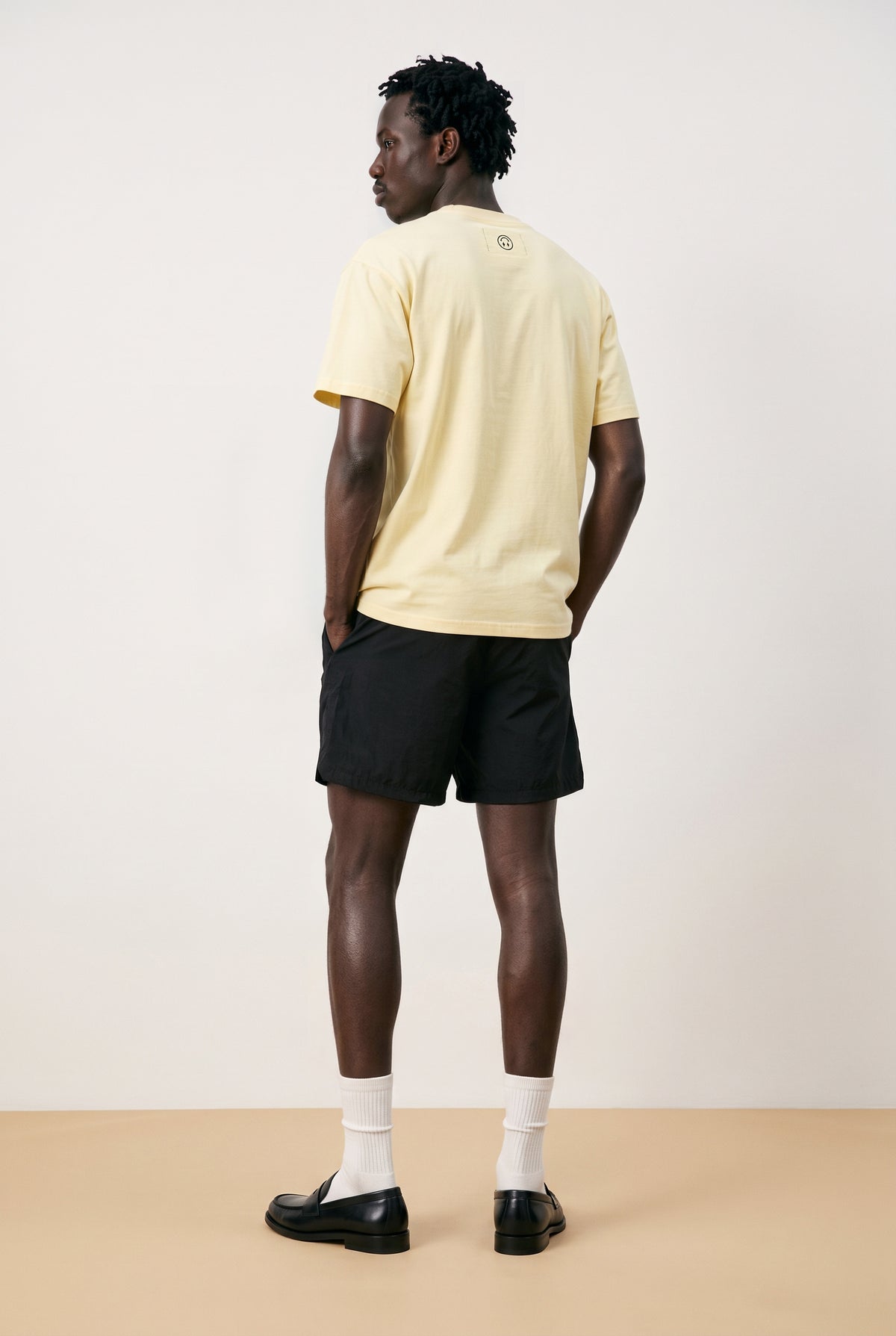 J BALVIN J4 SNEAKER PRINT TEE YELLOW