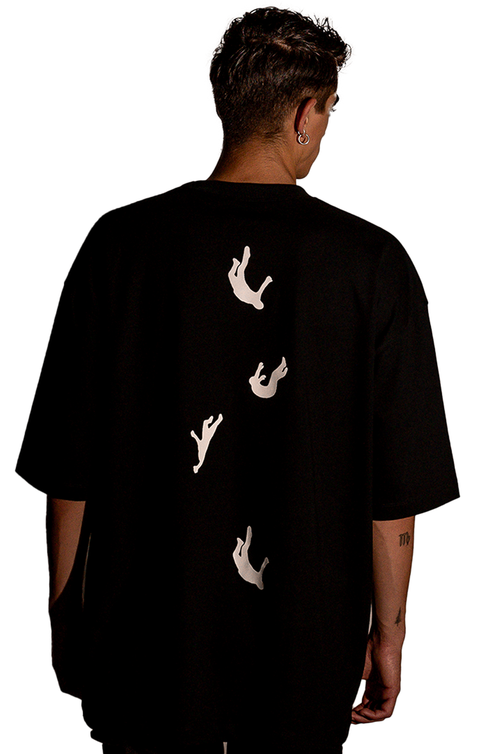 ABDUCTION TEE