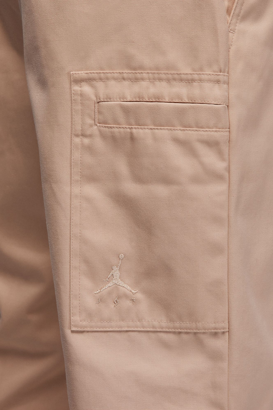 Pantalón J Balvin X Jordan Bio Beige