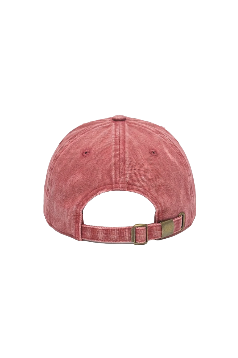 I LOVE LATINAS DISTRESSED RED CAP